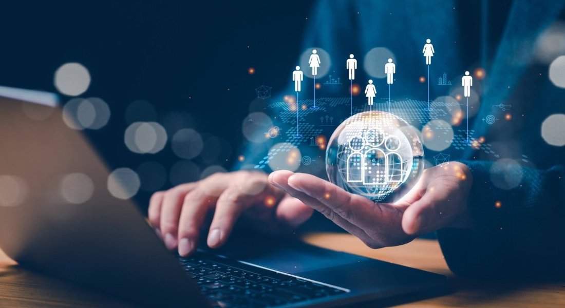 Customer Relationship Management in hand